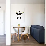 Ξενοδοχείο με διαμερίσματα Am Neuen Theater - Parkplatz Nach Verfuegbarkeit - Altstadt - Kueche - Wifi - Powered By Ko-living