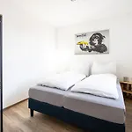 Am Neuen Theater - Parkplatz Nach Verfuegbarkeit - Altstadt - Kueche - Wifi - Powered By Ko-living Ξενοδοχείο με διαμερίσματα Halle (Saale)