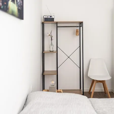 Hotel apartamentowy Am Neuen Theater - Altstadt 4*