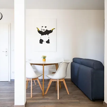 شقة فندقية Am Neuen Theater - Parkplatz Nach Verfuegbarkeit - Altstadt - Kueche - Wifi - Powered By Ko-living