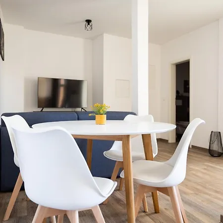 Aparthotel Apartments Am Neuen Theater - Altstadt - Kueche - Wifi Halle (Saale)