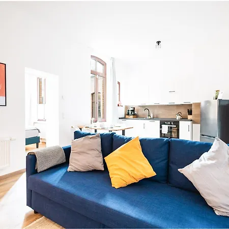 Aparthotel Apartments Am Neuen Theater - Altstadt - Kueche - Wifi 4*
