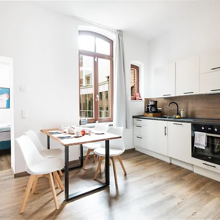 Am Neuen Theater - Altstadt - Zentral - Kueche - Wifi - Powered By Ko-living