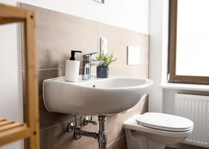 アパートホテル Am Neuen Theater - Parkplatz Nach Verfuegbarkeit - Altstadt - Kueche - Wifi - Powered By Ko-living