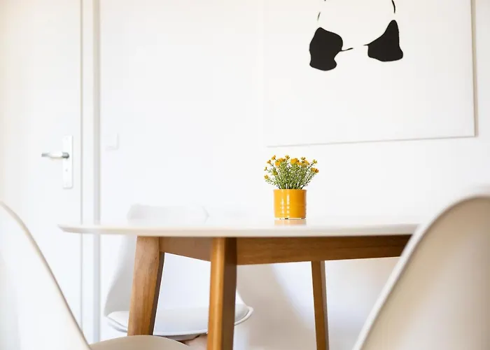 アパートホテル Am Neuen Theater - Parkplatz Nach Verfuegbarkeit - Altstadt - Kueche - Wifi - Powered By Ko-living ハレ