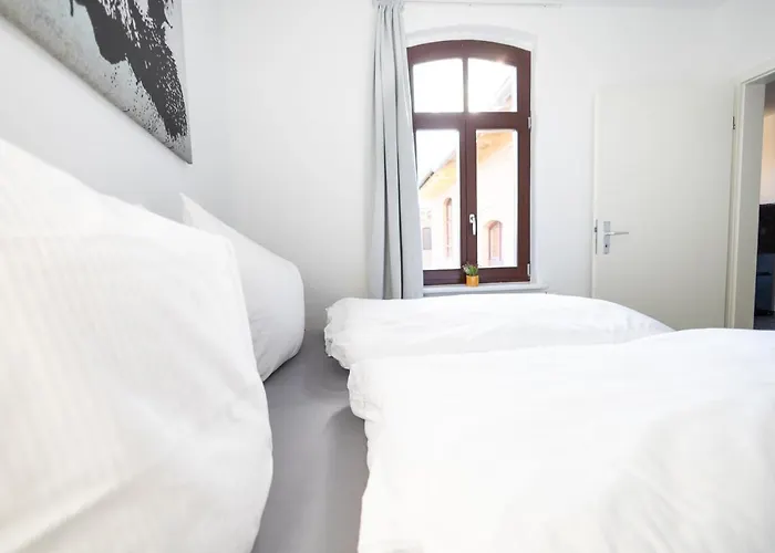 Am Neuen Theater - Parkplatz Nach Verfuegbarkeit - Altstadt - Kueche - Wifi - Powered By Ko-living アパートホテル