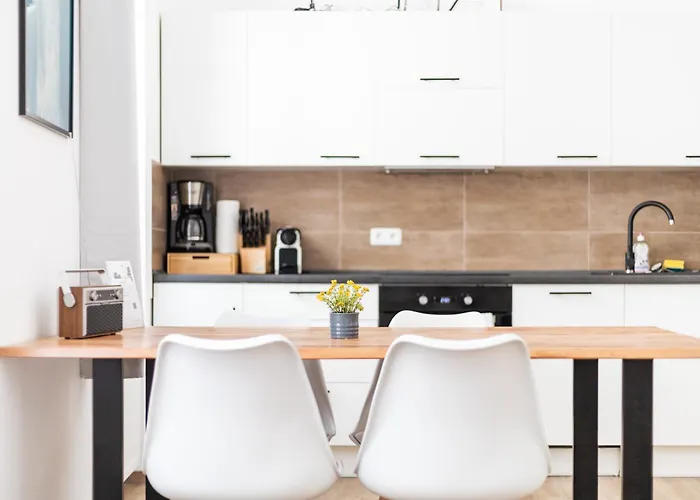 アパートホテル Am Neuen Theater - Parkplatz Nach Verfuegbarkeit - Altstadt - Kueche - Wifi - Powered By Ko-living 4*